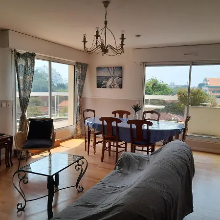 Arcachon: T3 Lumineux Avec Parking Prive, Acces Plage, Wifi - Fr-1-319-461 Arcachon